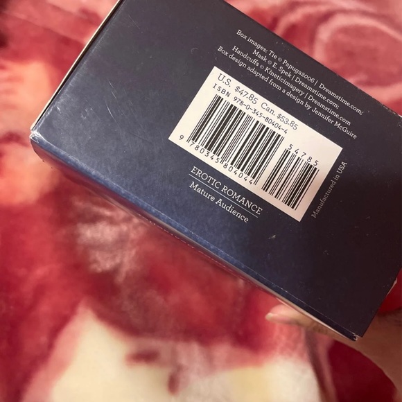 Fifty Shades Trilogy - Picture 3 of 4